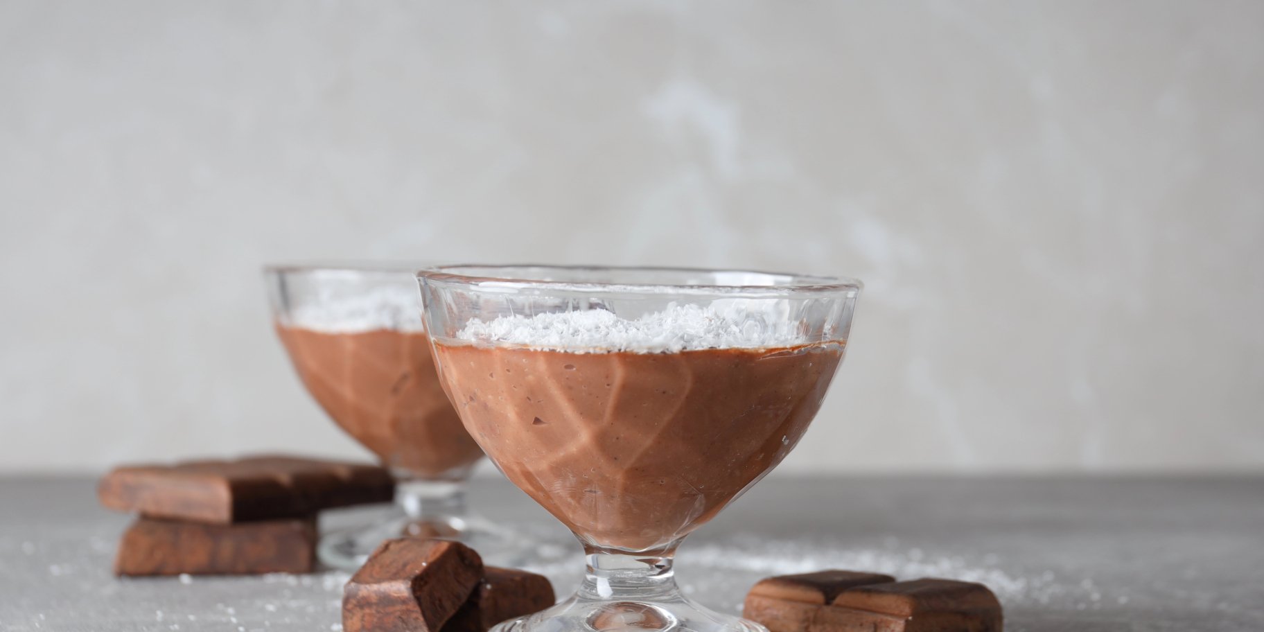 Шоколадний мус з двох інгредієнтів