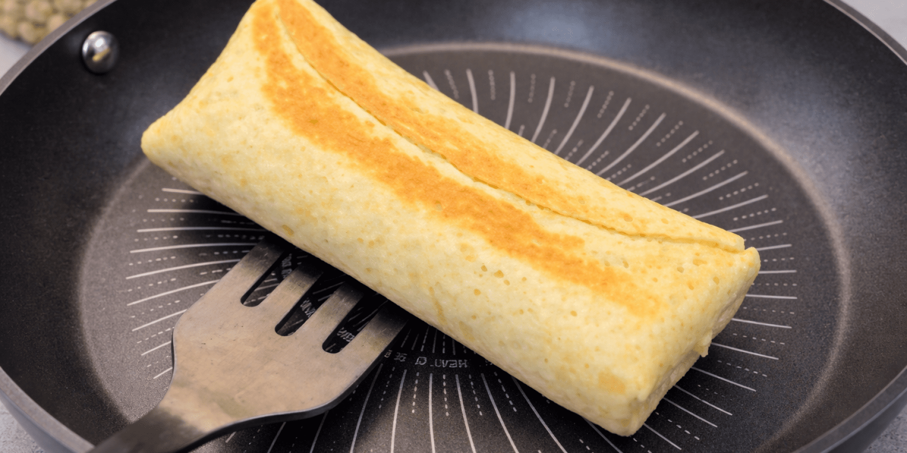 Рол з тунцем та авокадо