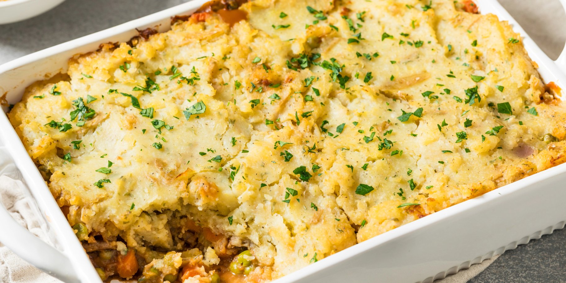 Пиріг із сочевицею та картопляним пюре