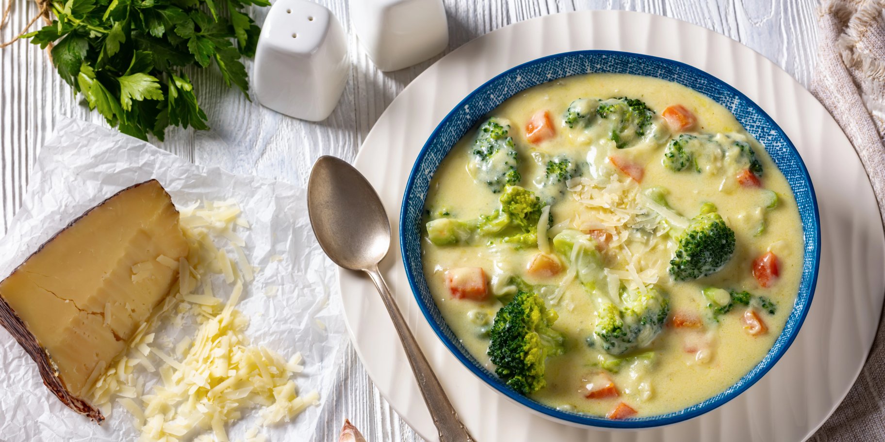 Сирно-овочевий суп