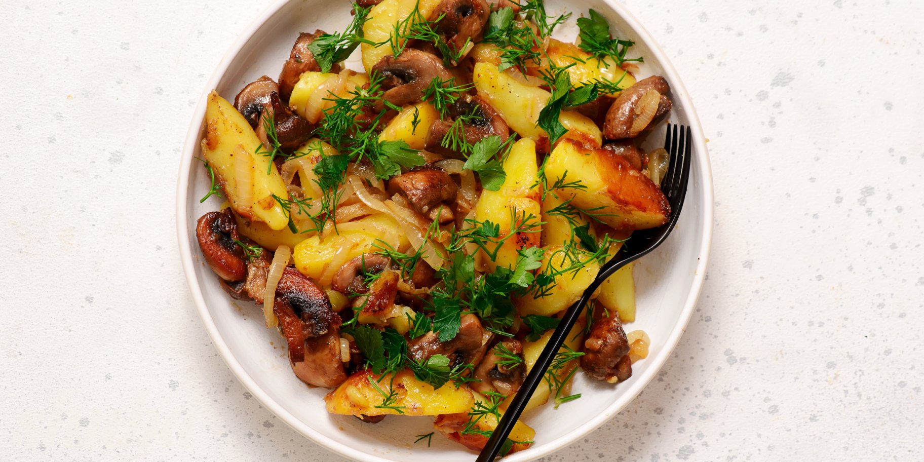 Картопля з печерицями та зеленню