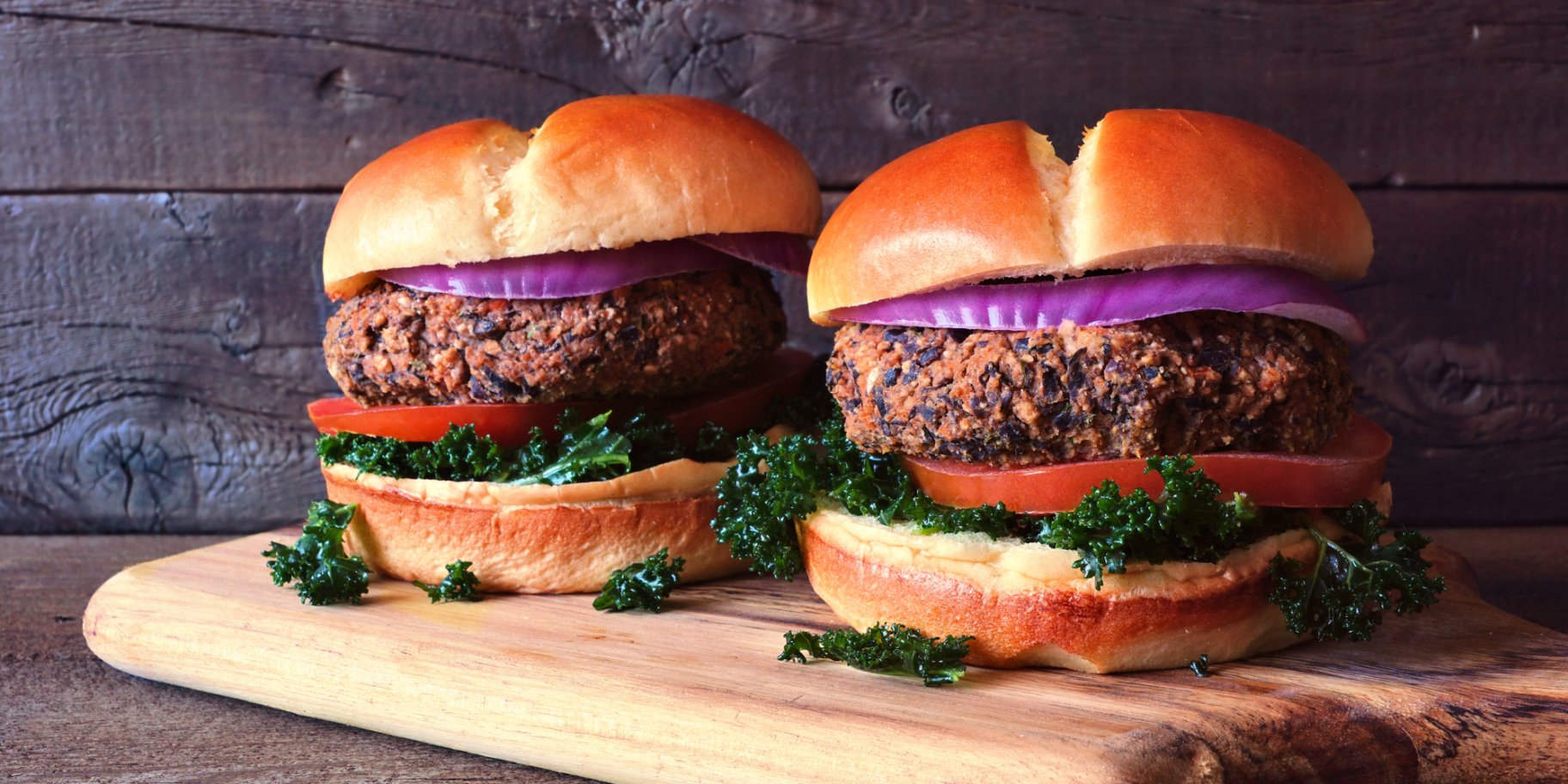 Бургер із чорною квасолею