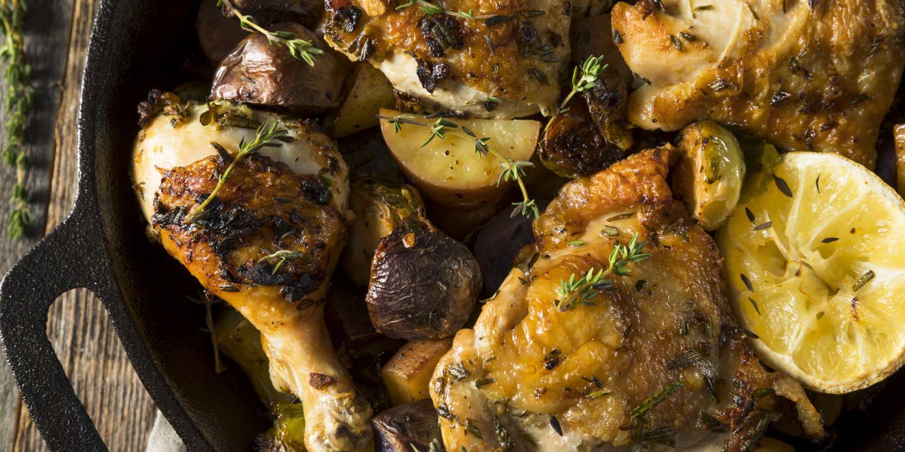 Курятина з фетою, лимоном та гострим йогуртом