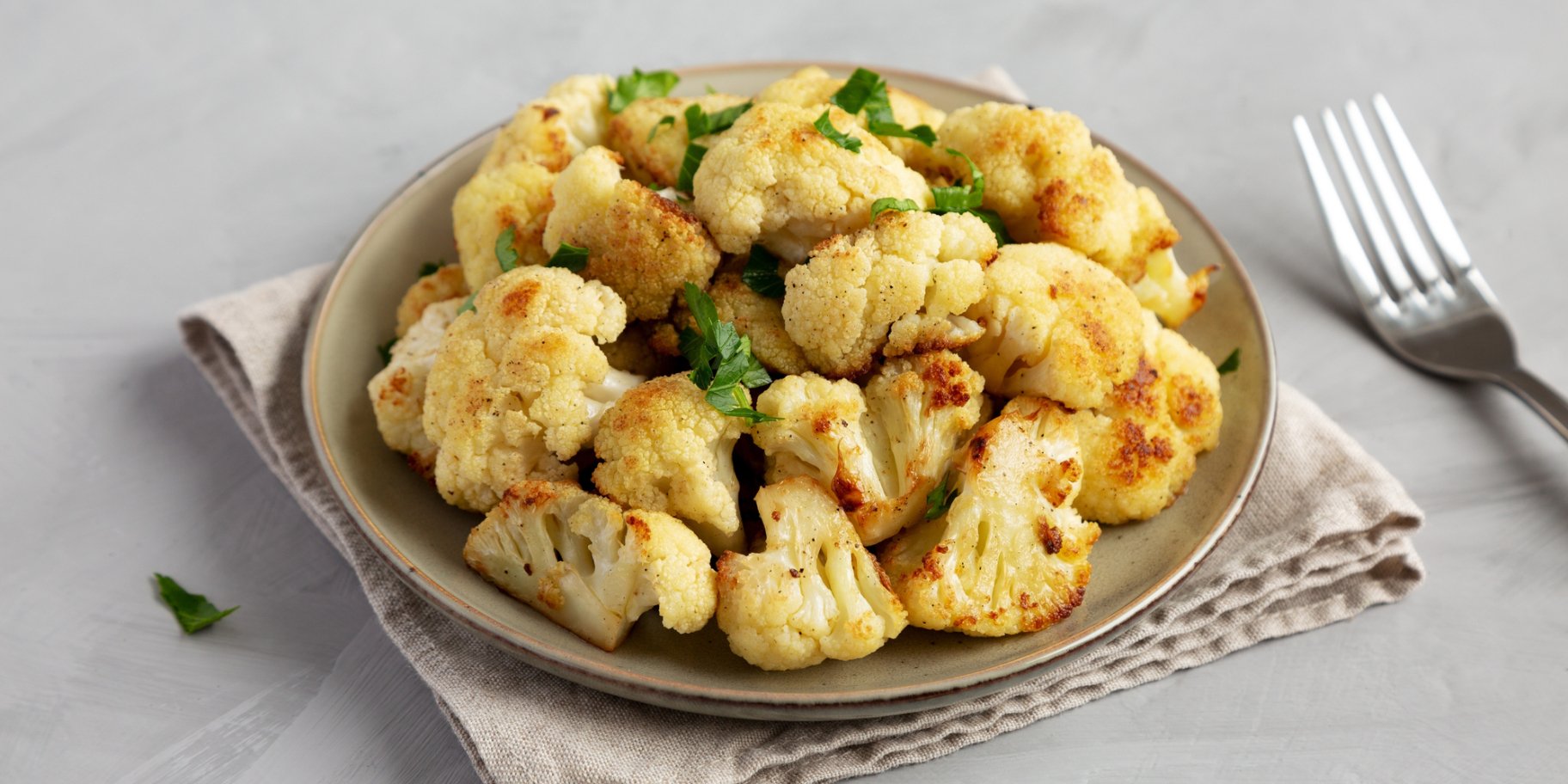 Печені суцвіття цвітної капусти з паприкою Печені суцвіття цвітної капусти з паприкою