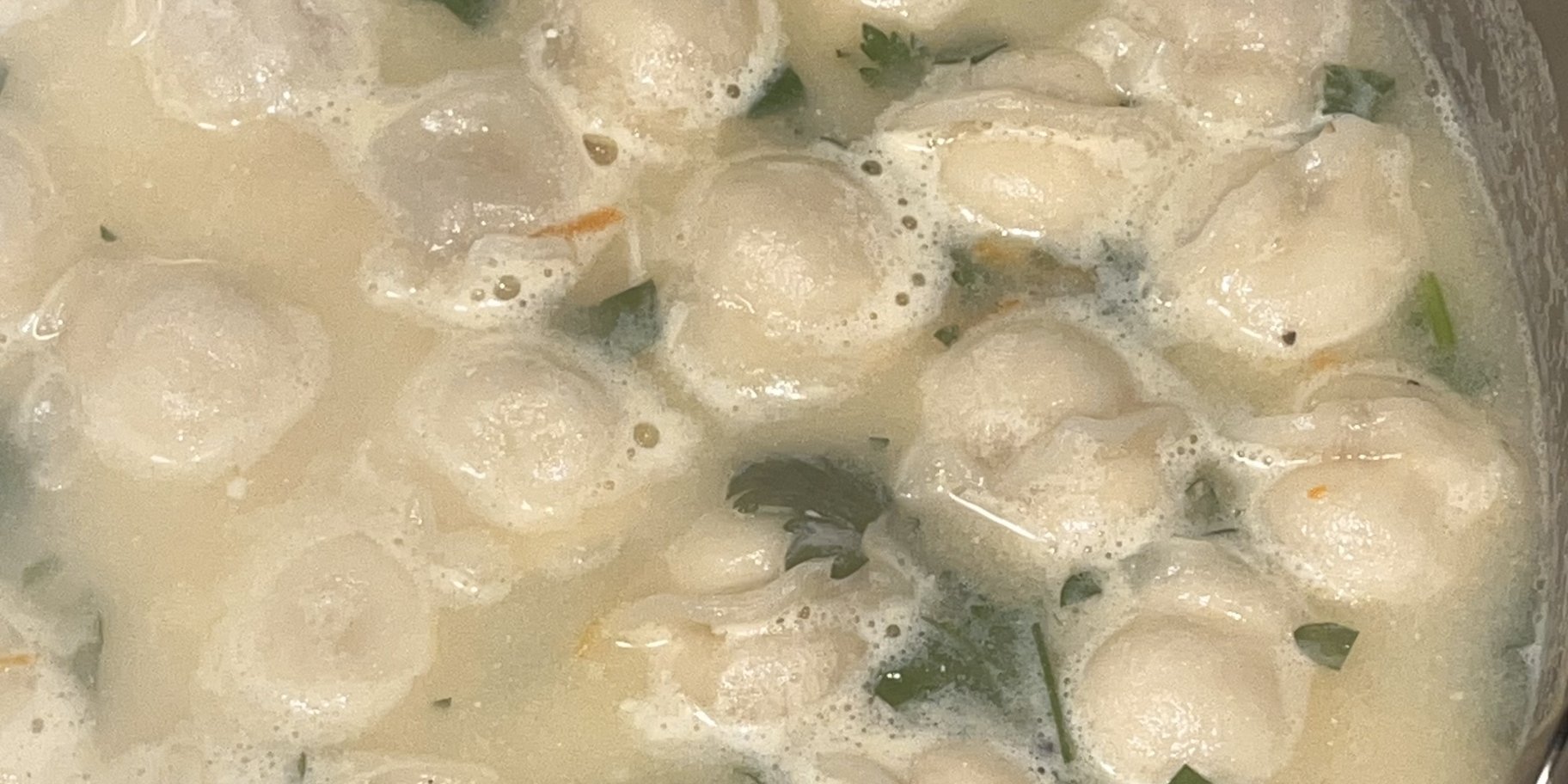 Сирний суп з пельменями Сирний суп з пельменями