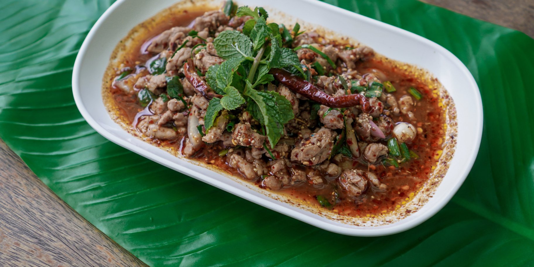 Тайська яловичина з базиліком