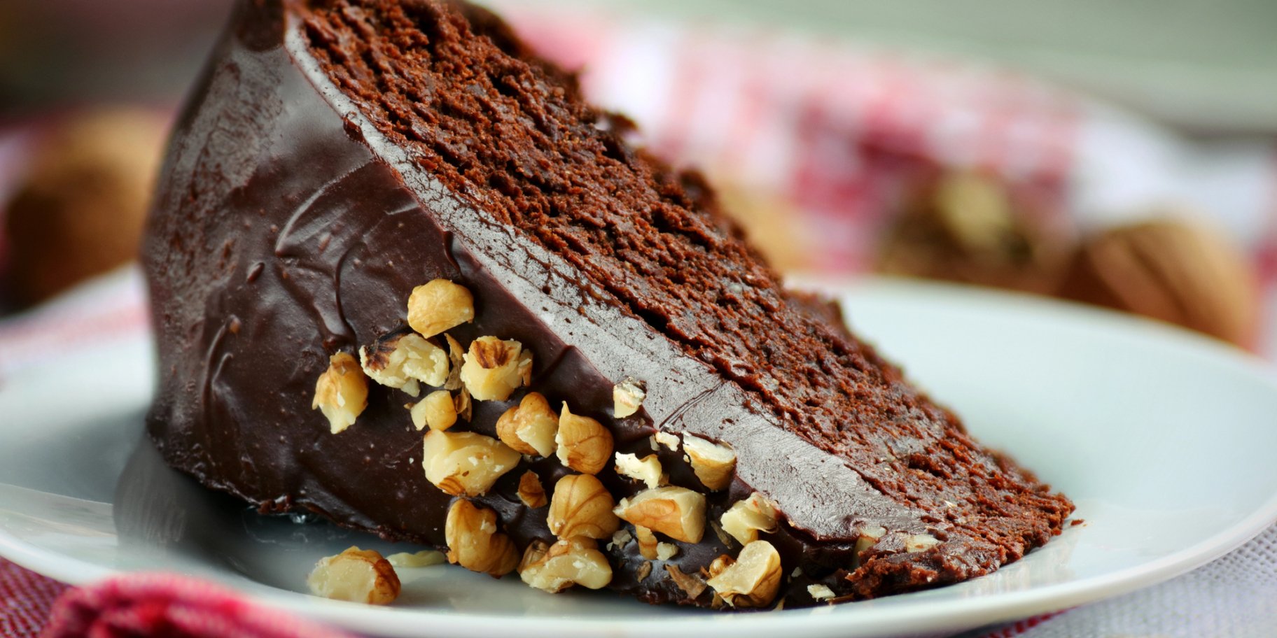 Шоколадний пиріг на пательні