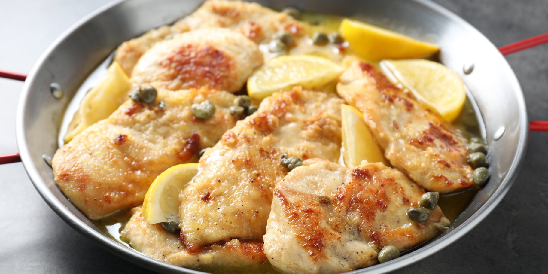 Шніцелі з телятини у соусі