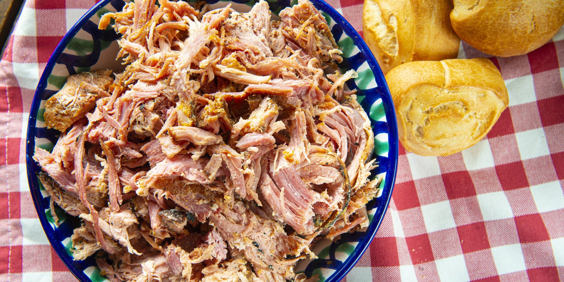 Рвана свинина з овочами та апельсиновим соком