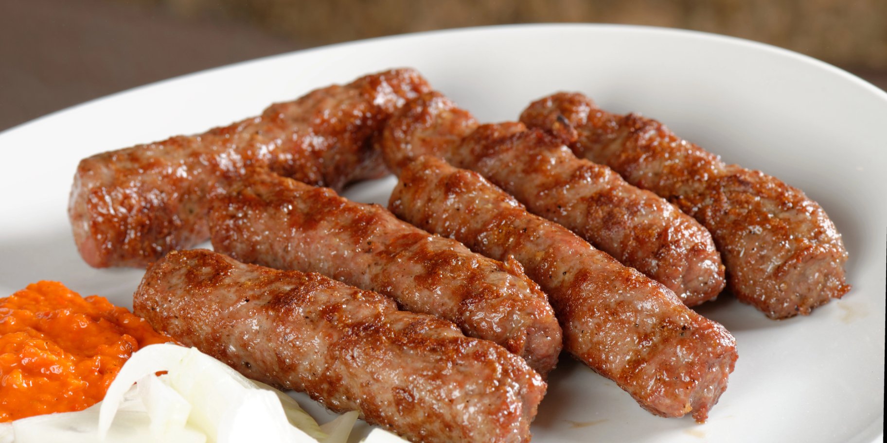 Ковбаски з фаршу