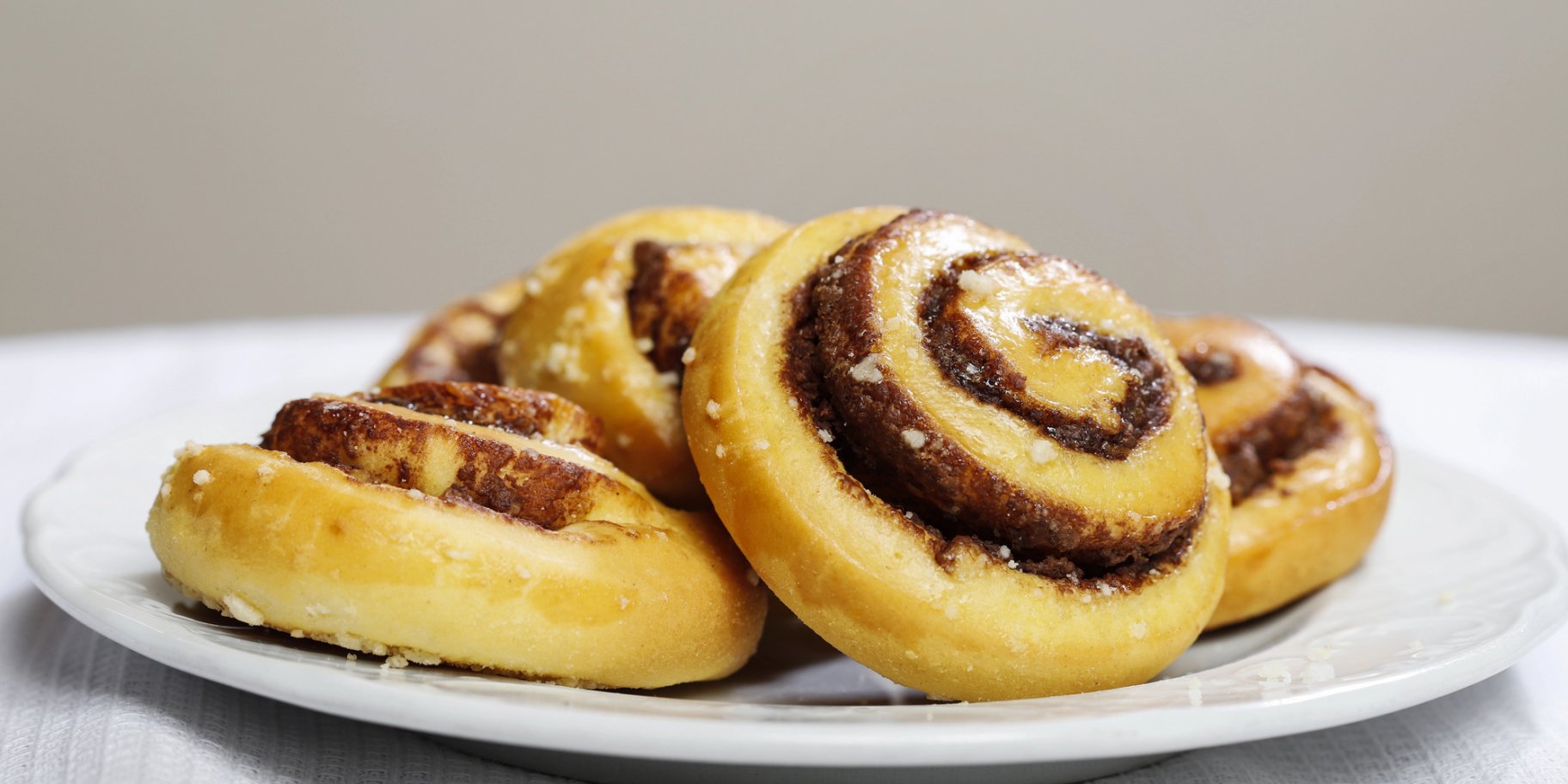 Булочки із шоколадом в аерогрилі