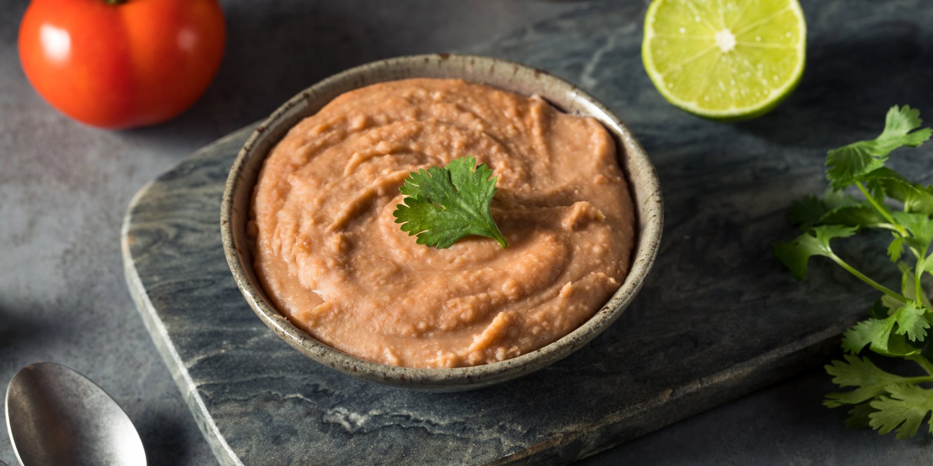 Хумус з червоної квасолі