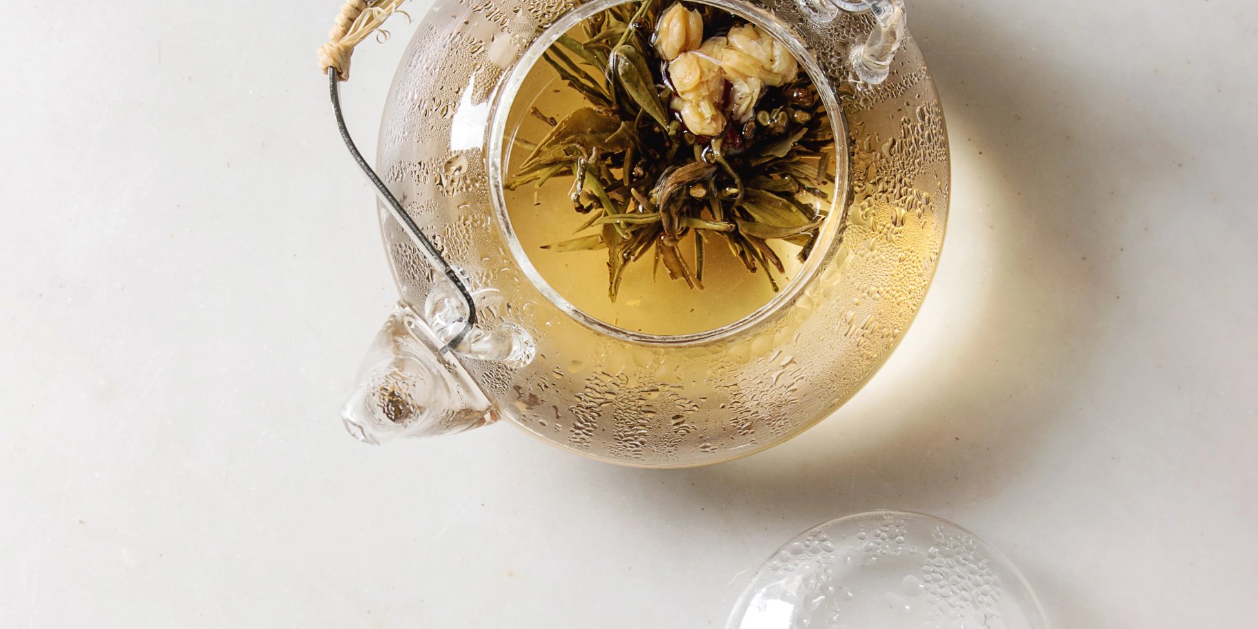 4 травʼяні чаї для імунітету, які підтримають у сезон застуд