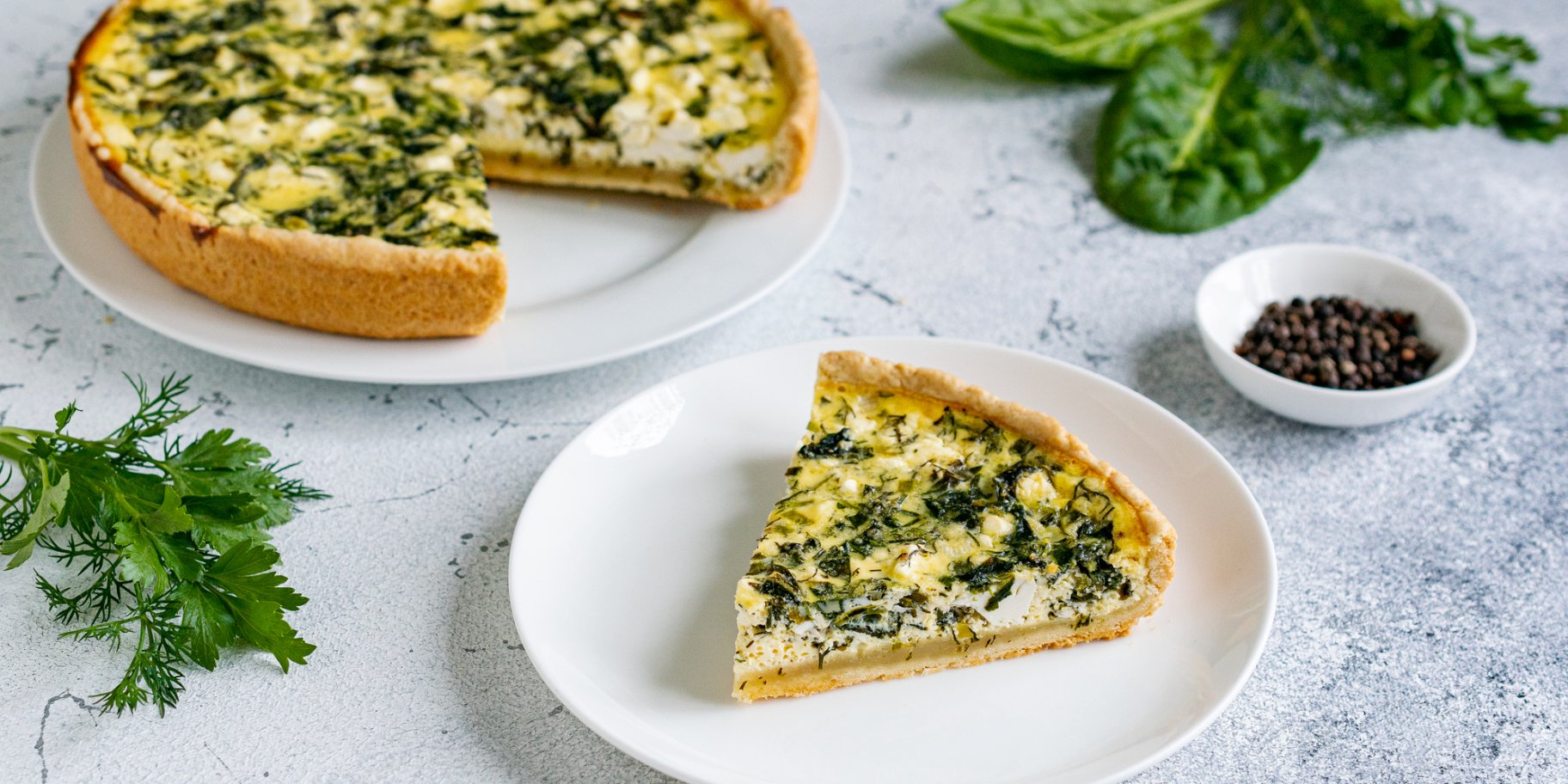 Кіш з сиром фета та шпинатом