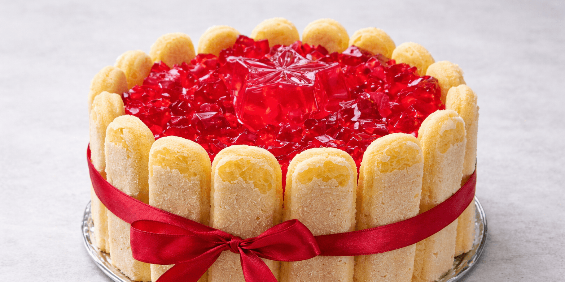 Торт без випікання з печивом та желе