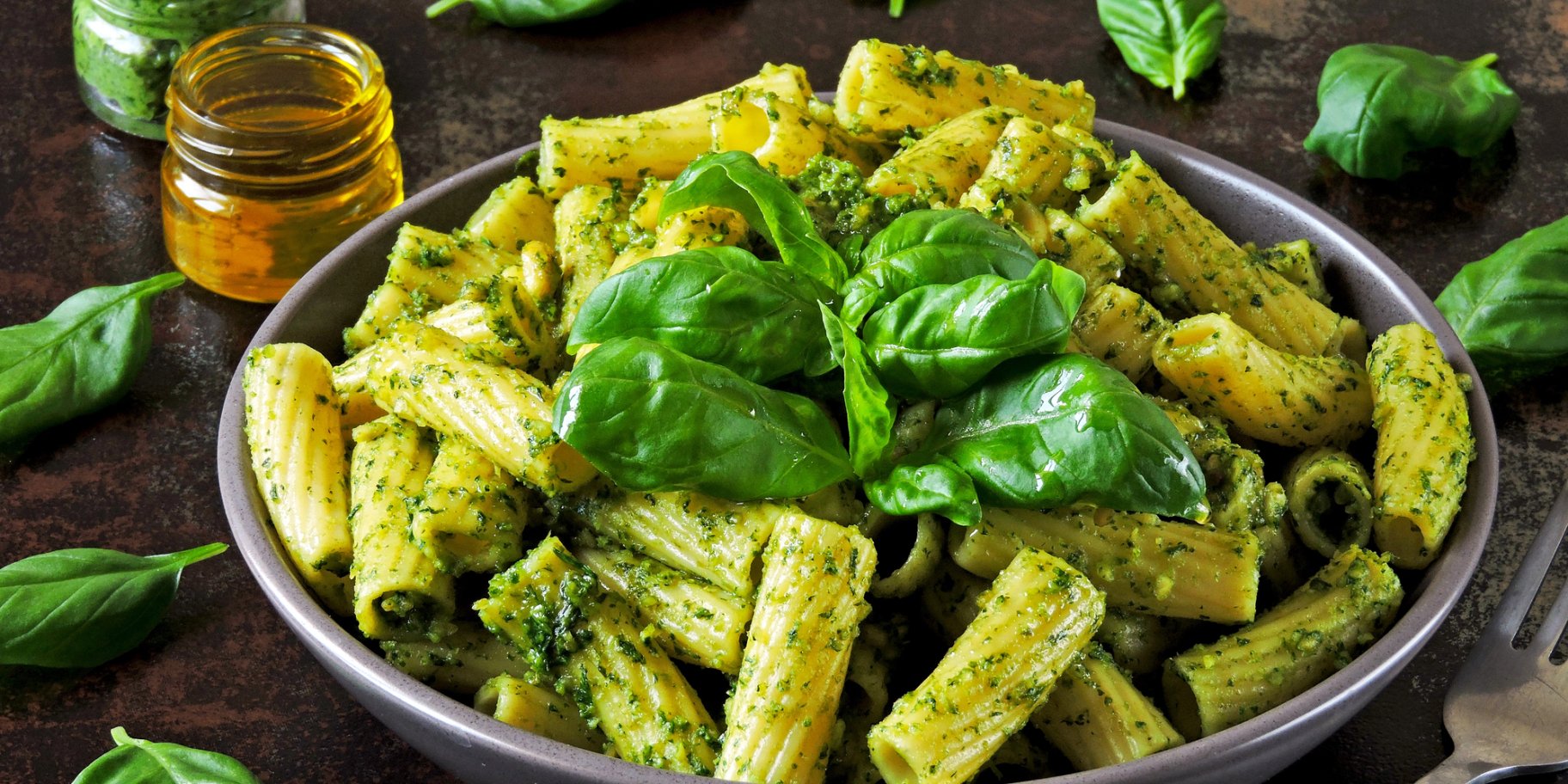 Зелена паста з рикотою