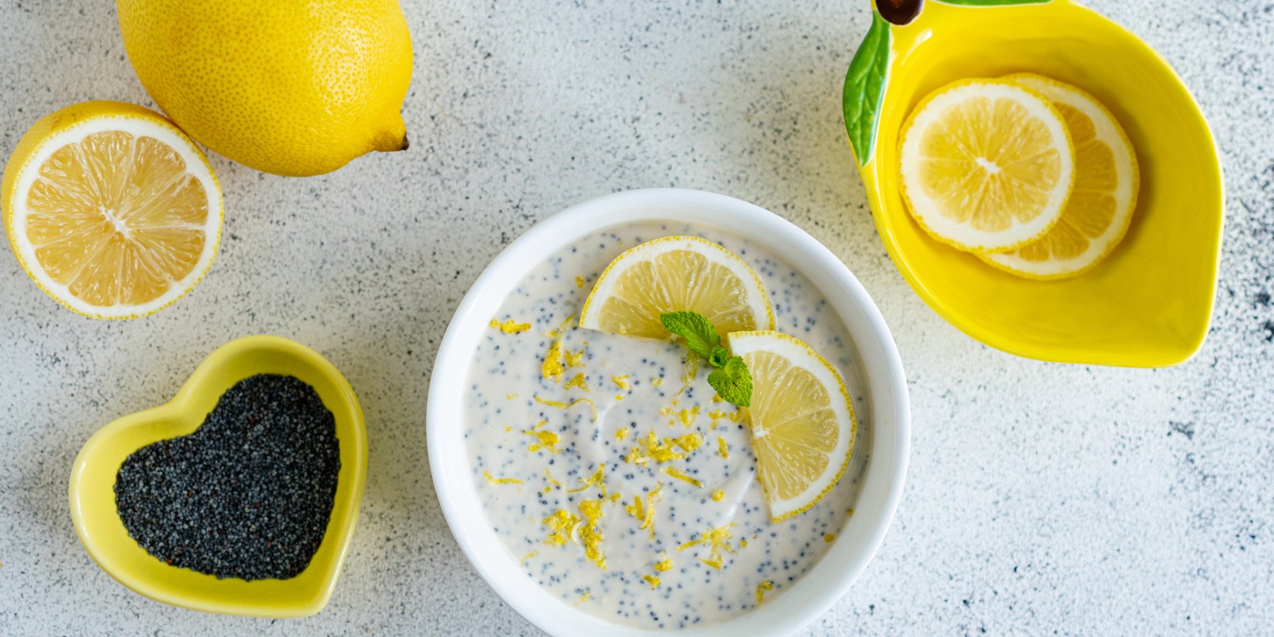 Нічна вівсянка з маком та лимоном