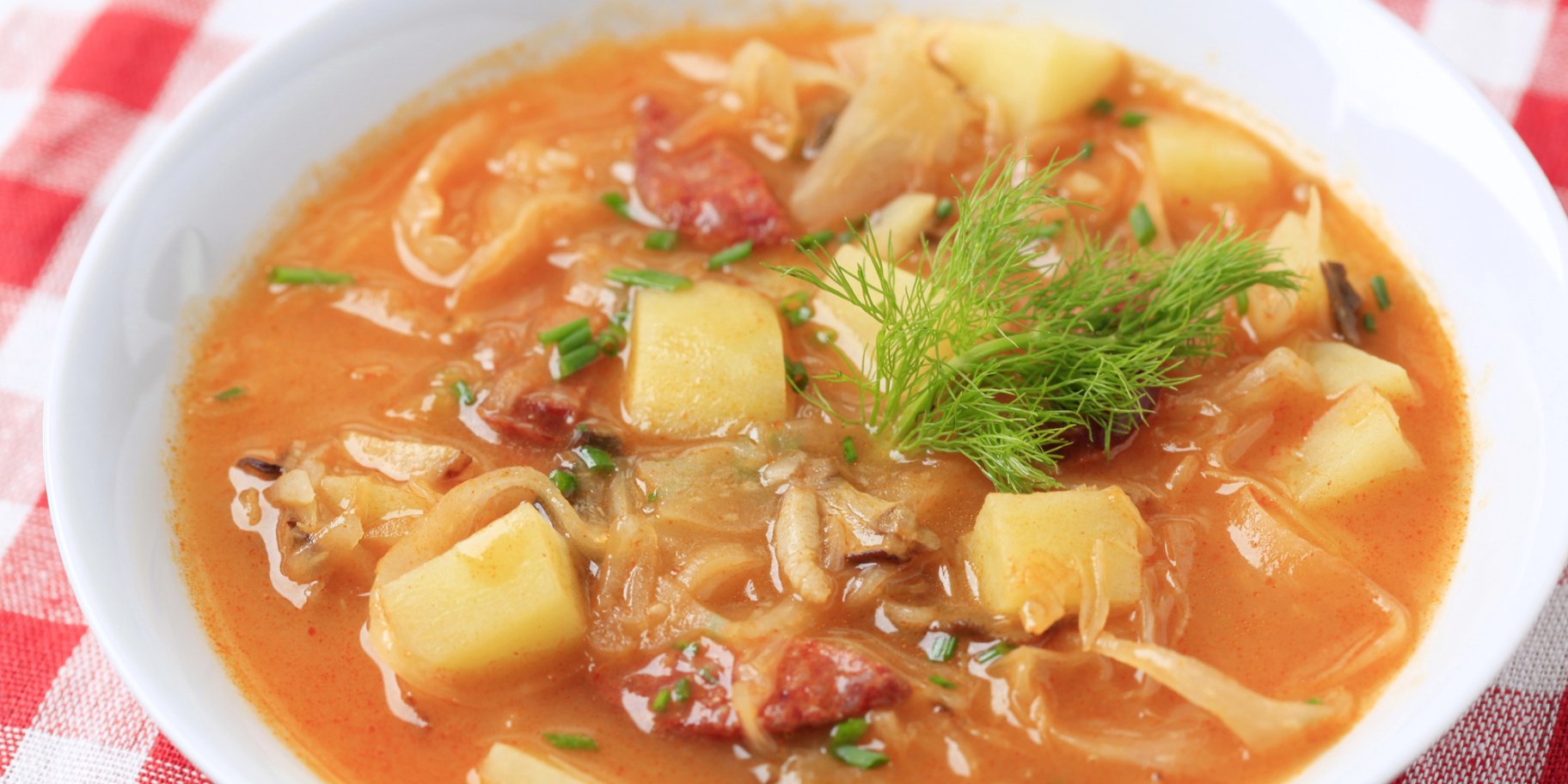 Флотський борщ з квашеною капустою