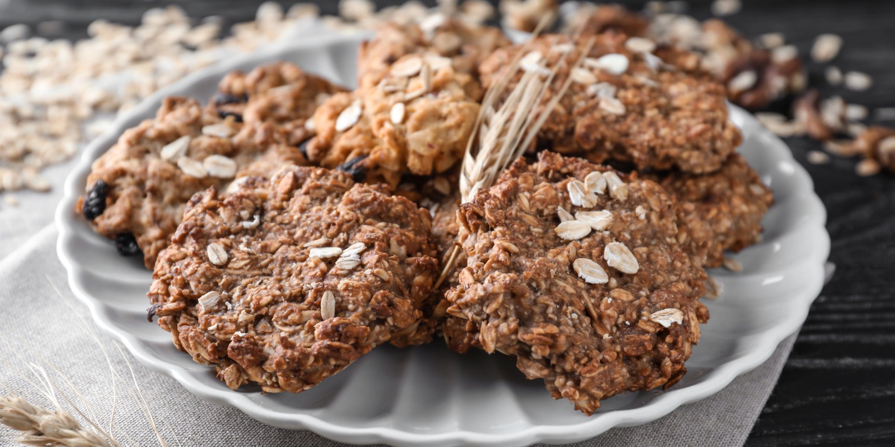 Гречане печиво з вівсянкою і родзинками