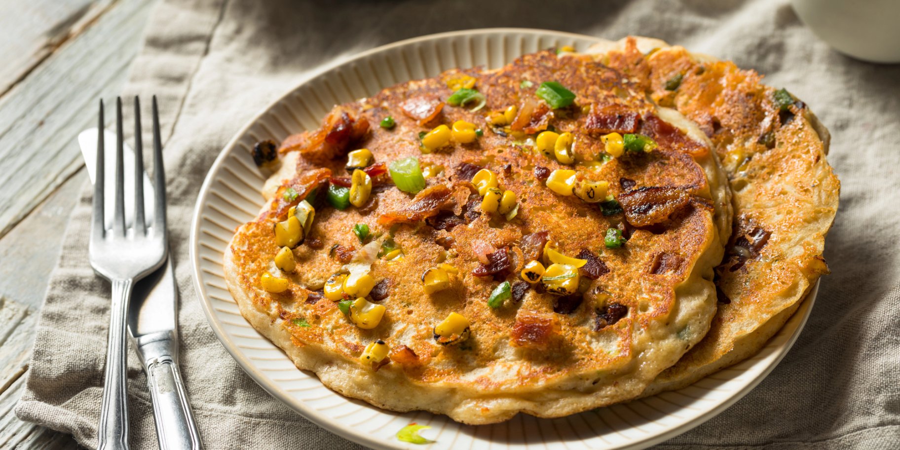 Сирні панкейки з беконом у німецькому стилі