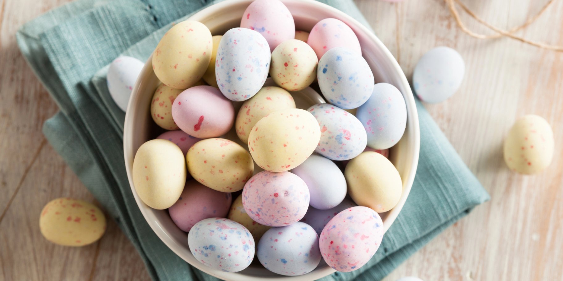 Великодні яйця з арахісовою пастою