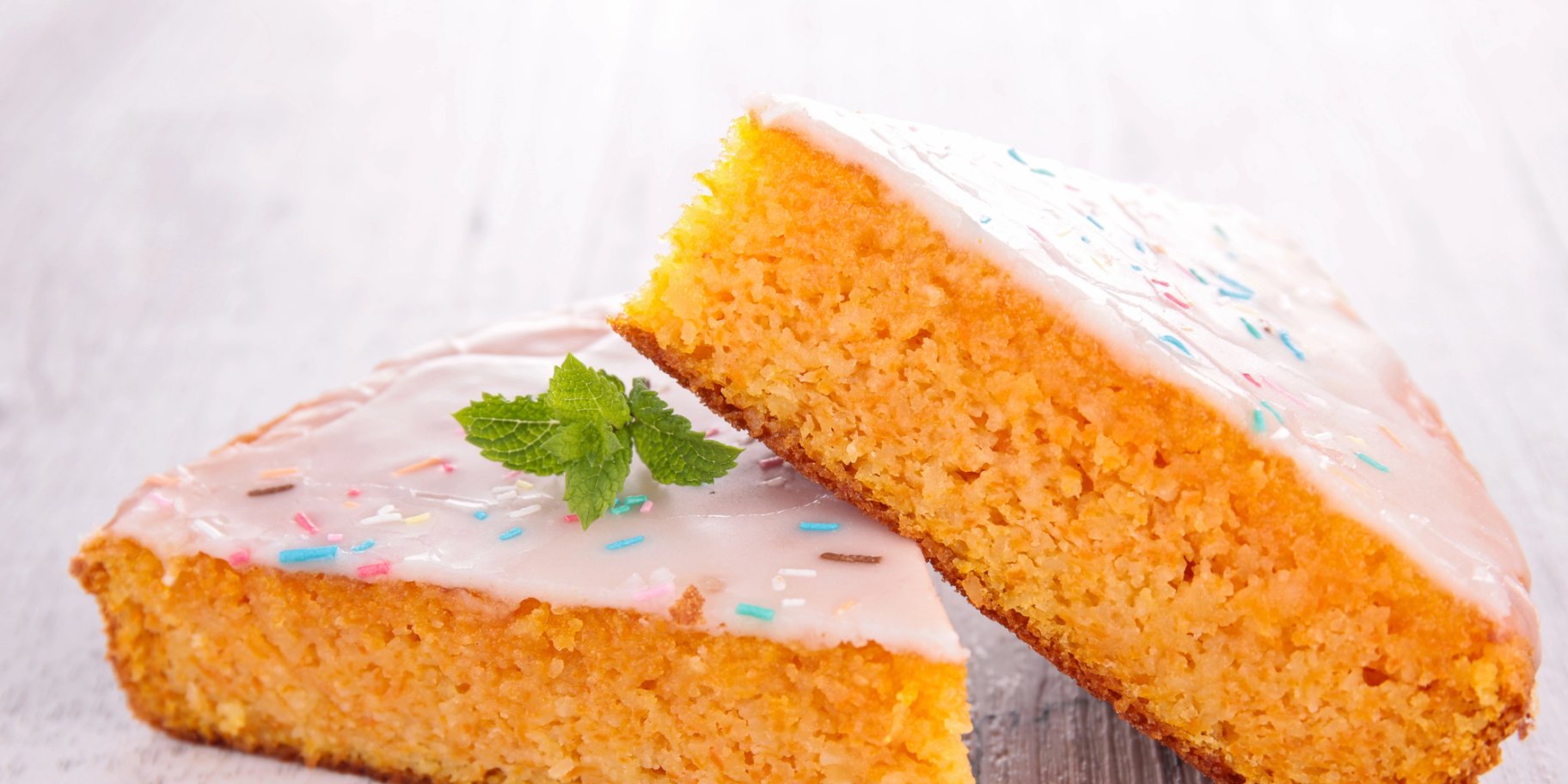 Морквяний бісквіт