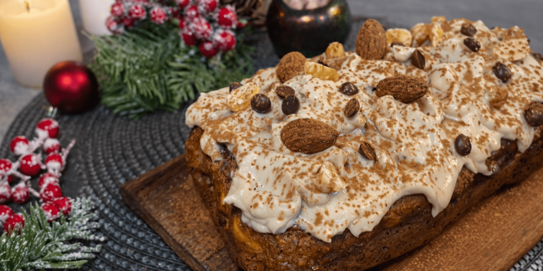 Морквяний кекс з сирним кремом