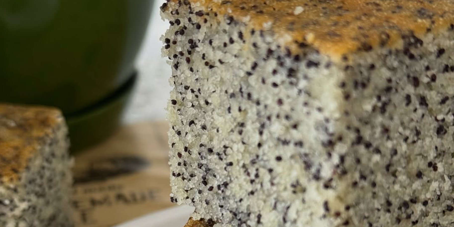 Манник з маком і заливкою