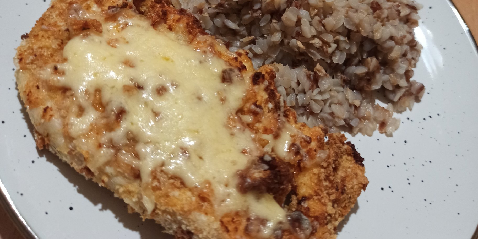 Куряча грудка в паніровці з сиром