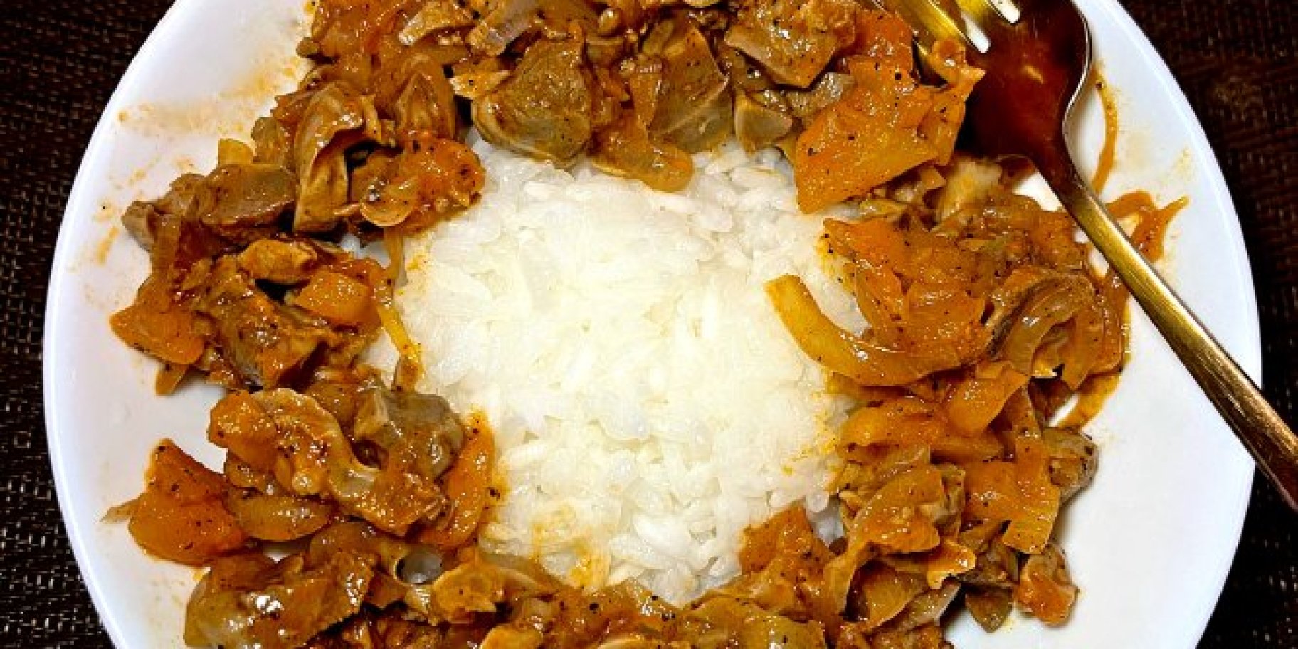 Курячі шлунки з яблоком