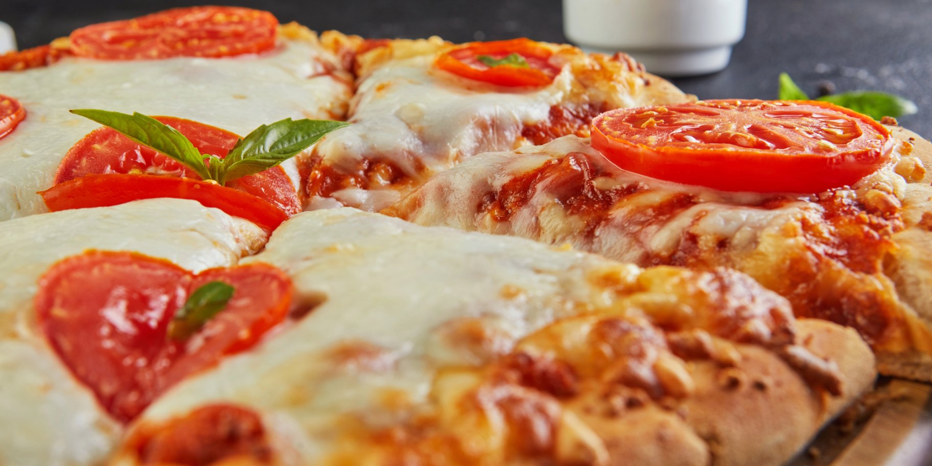 Піца із сиром у мультиварці