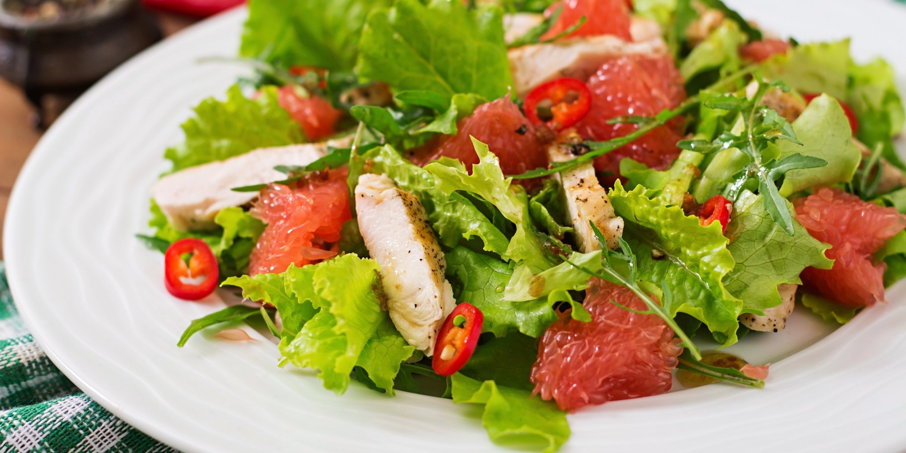 Салат з курки й грейпфрута