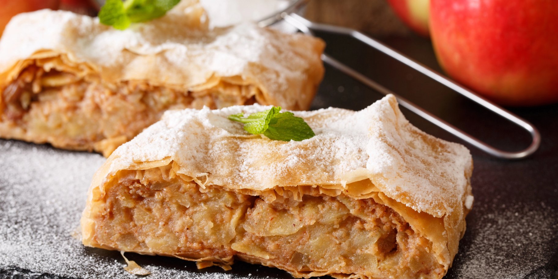 яблучний струдель з тіста філо