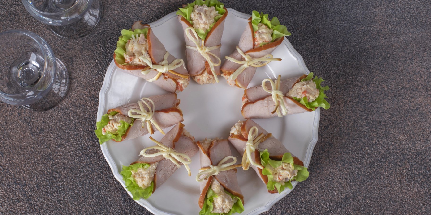 Рулетики із шинкою