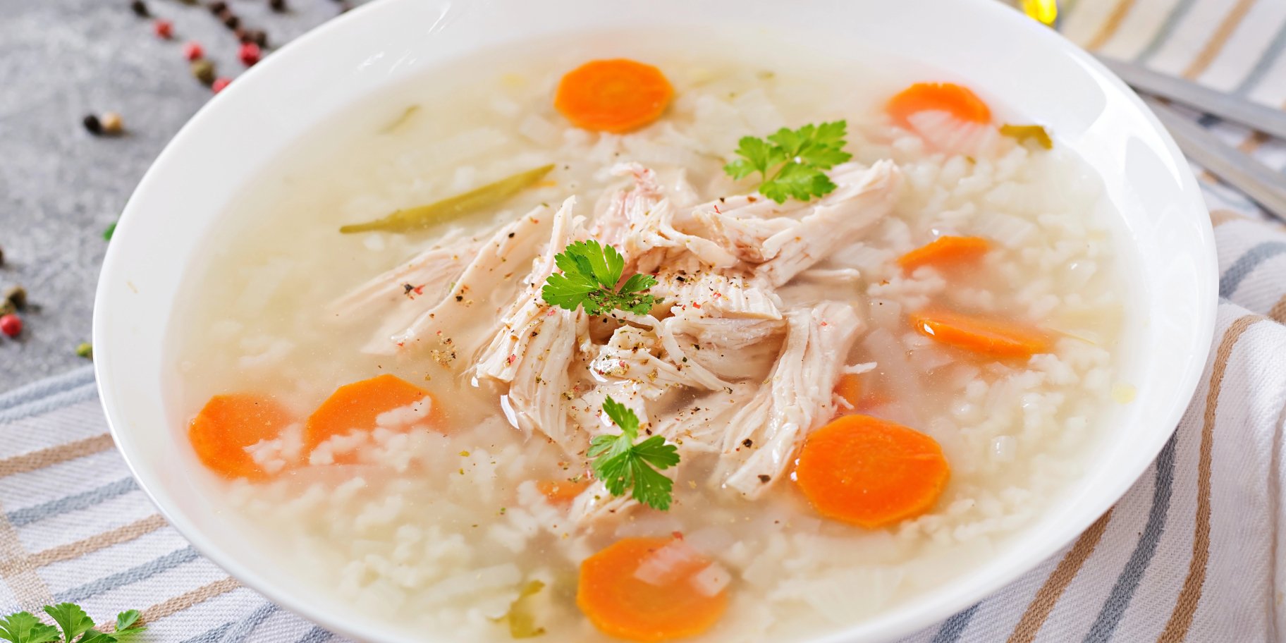 Курячий суп з рисом