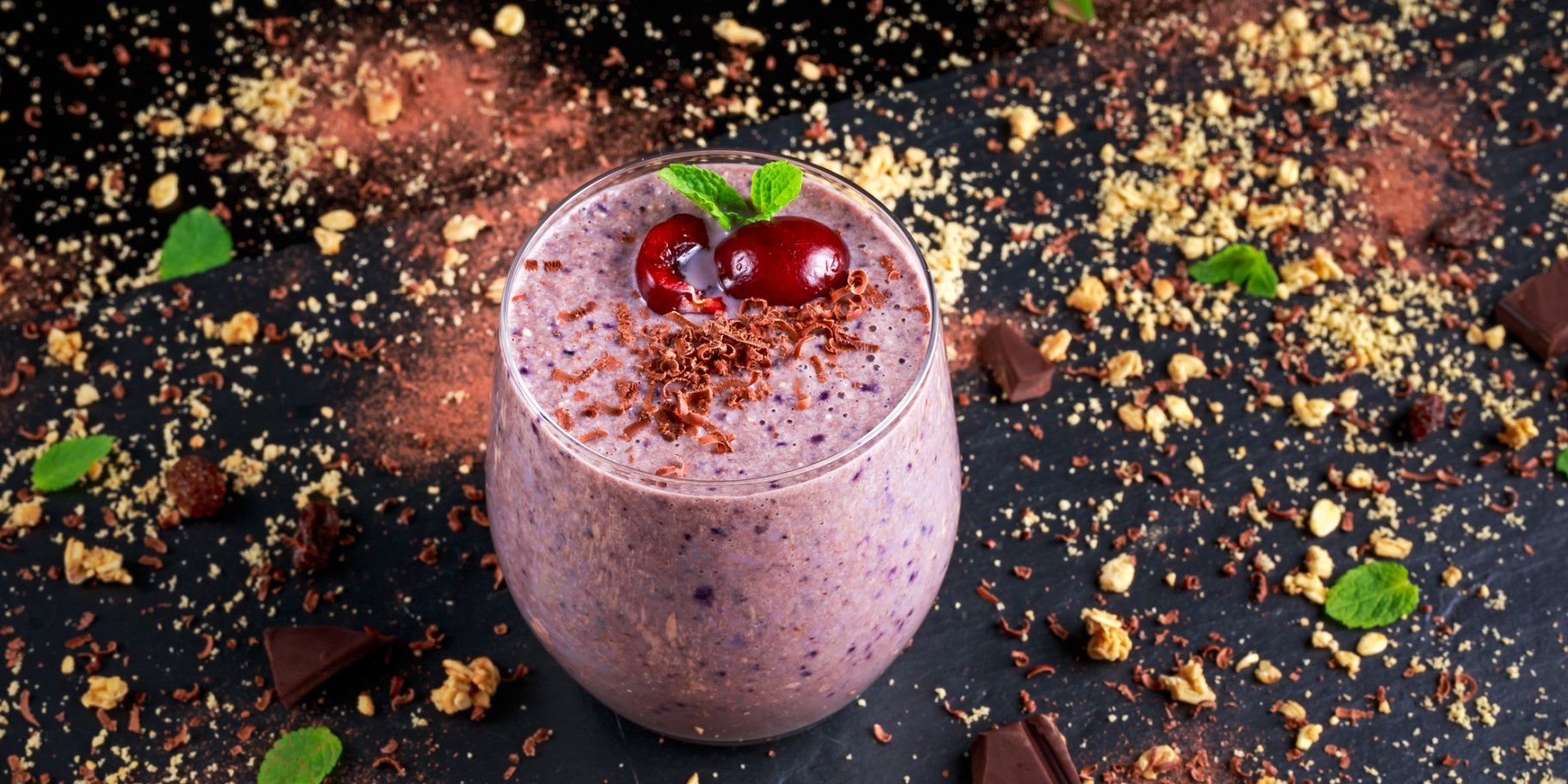 Овсянка с вишнями и миндалем: рецепт