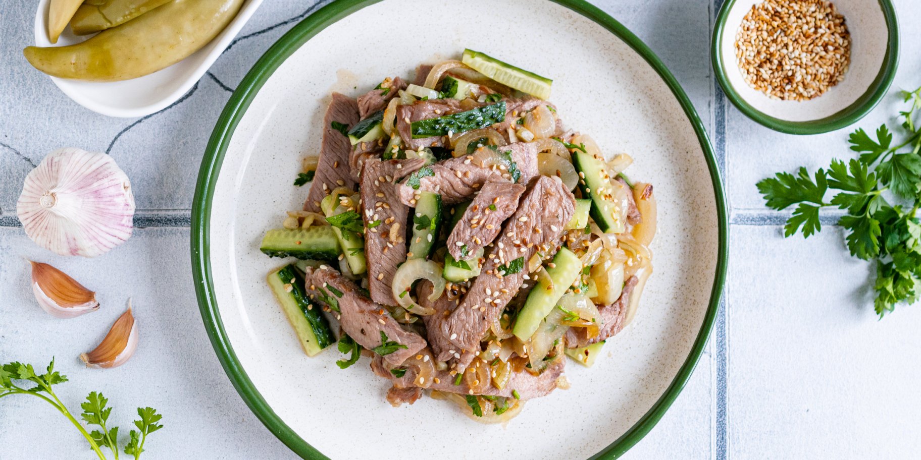 Салат з яловичиною на грилі