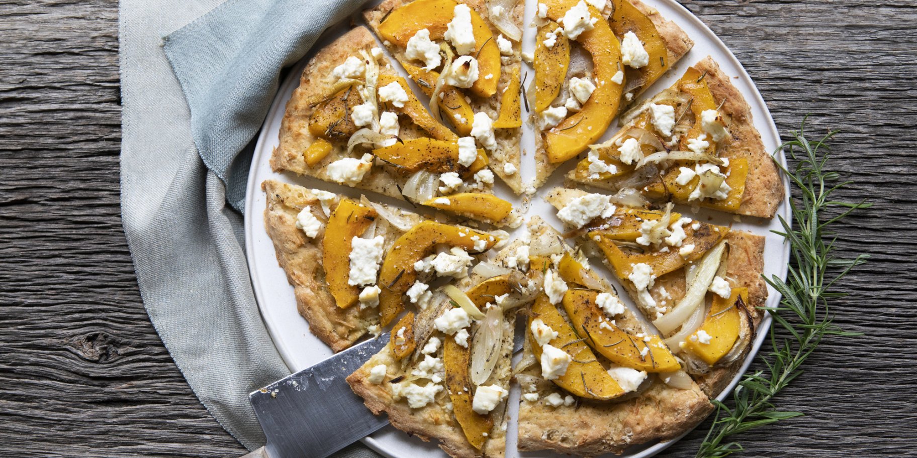 Тарт із бататом, цибулею і сиром