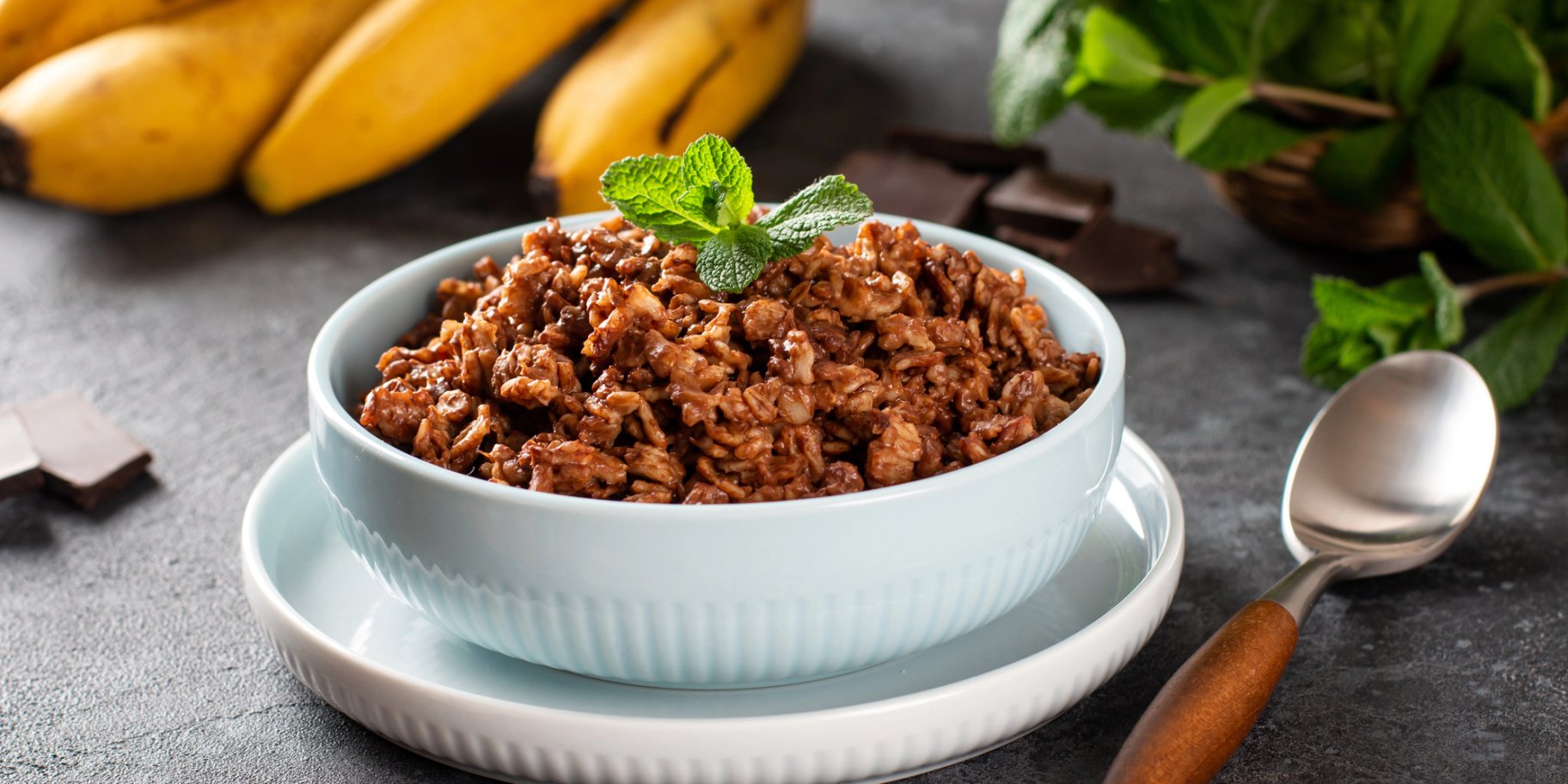 Запечена шоколадна вівсянка з грушею