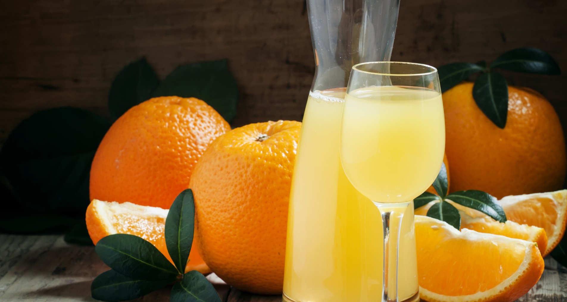 Напиток на основе апельсина