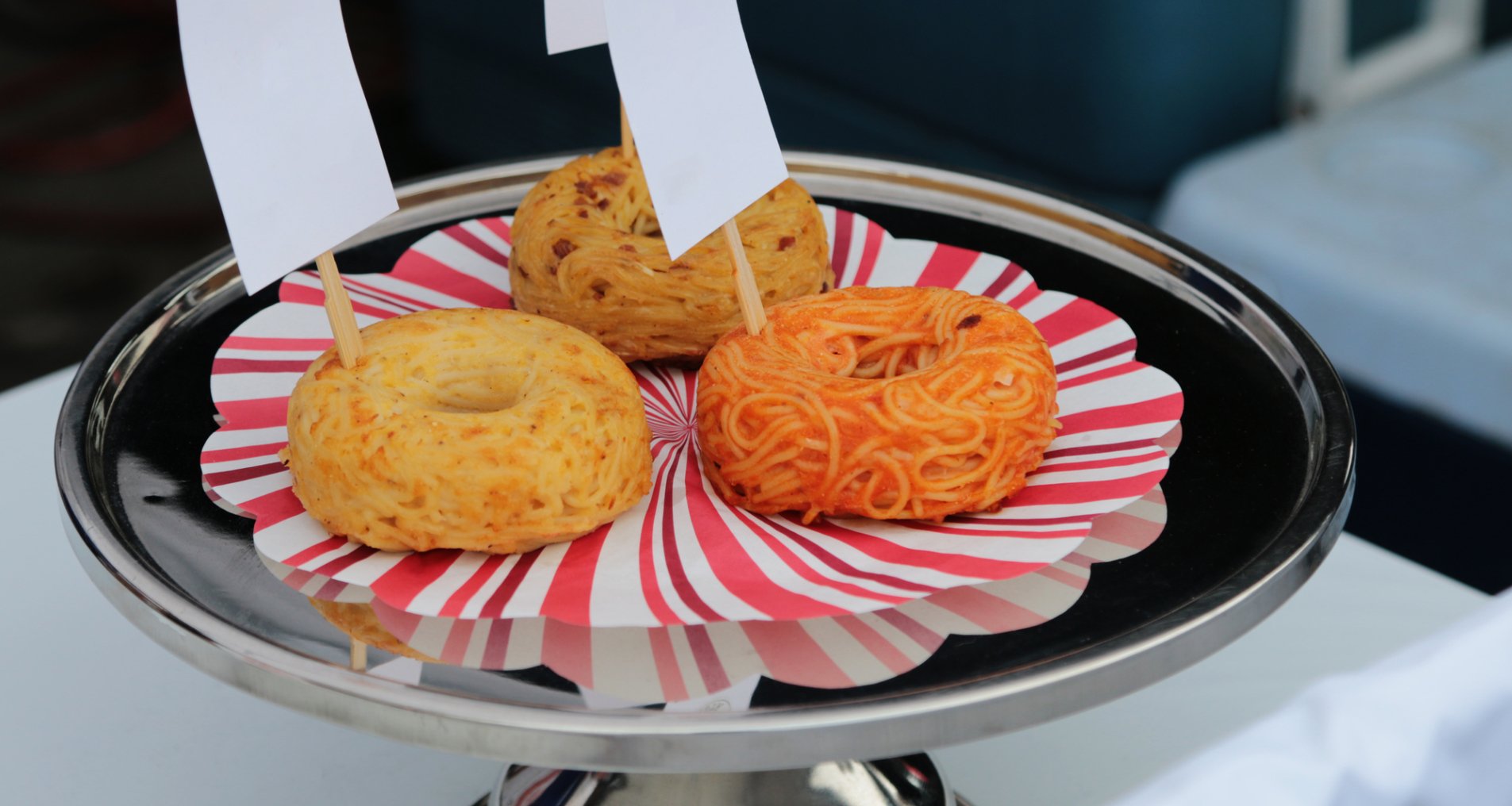 Нова зірка соцмереж: пончики зі спагеті, що шокували поціновувачів пасти