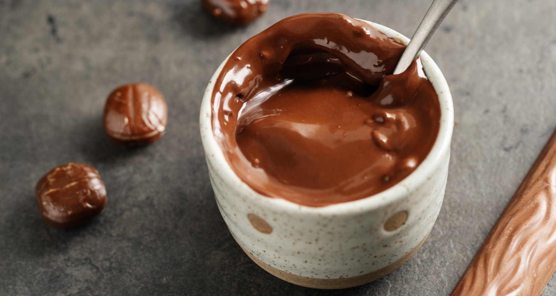 Как быстро и легко растопить шоколад для выпечки: полезные советы и рецепты