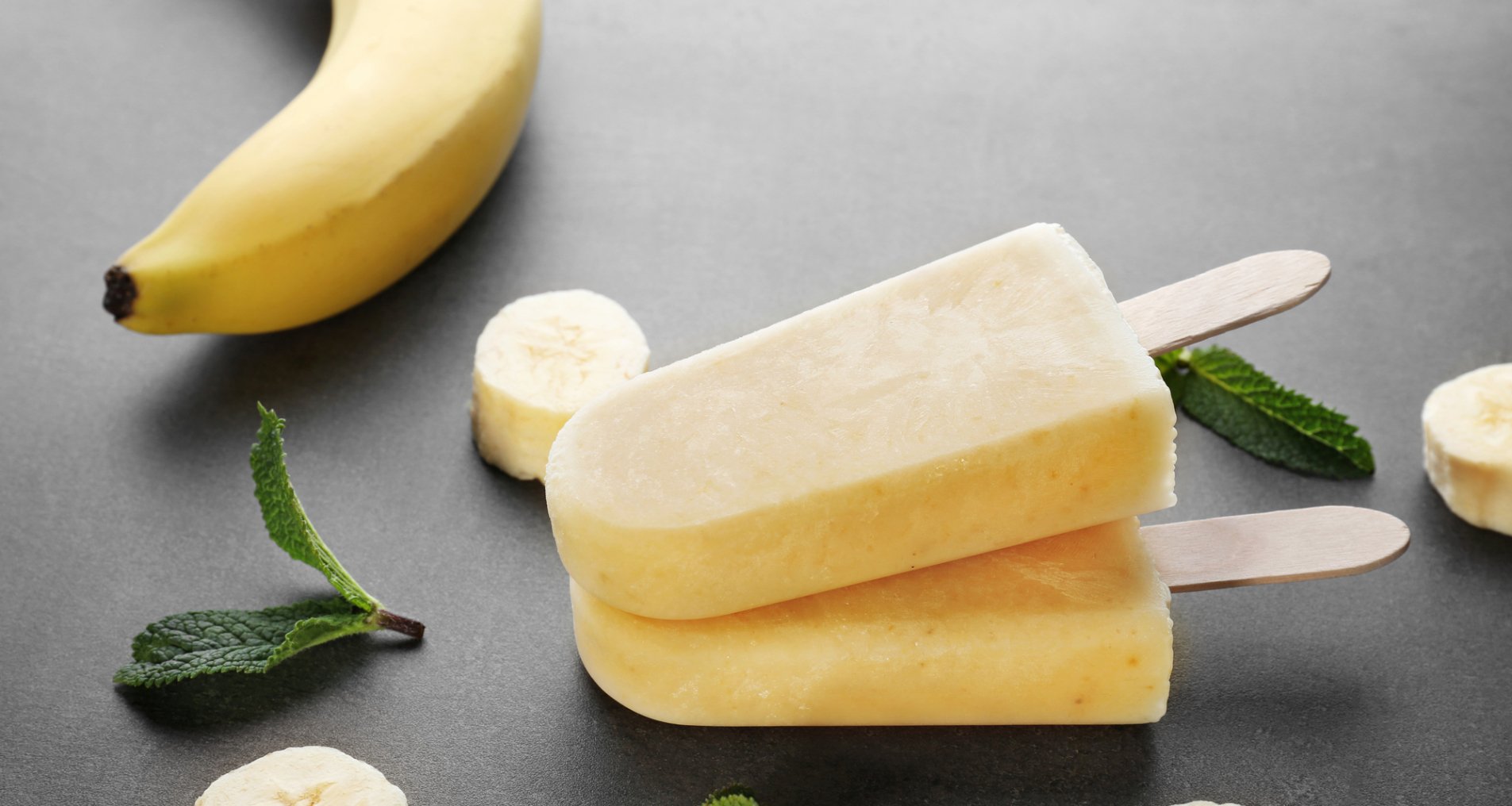 Бананове морозиво на паличці