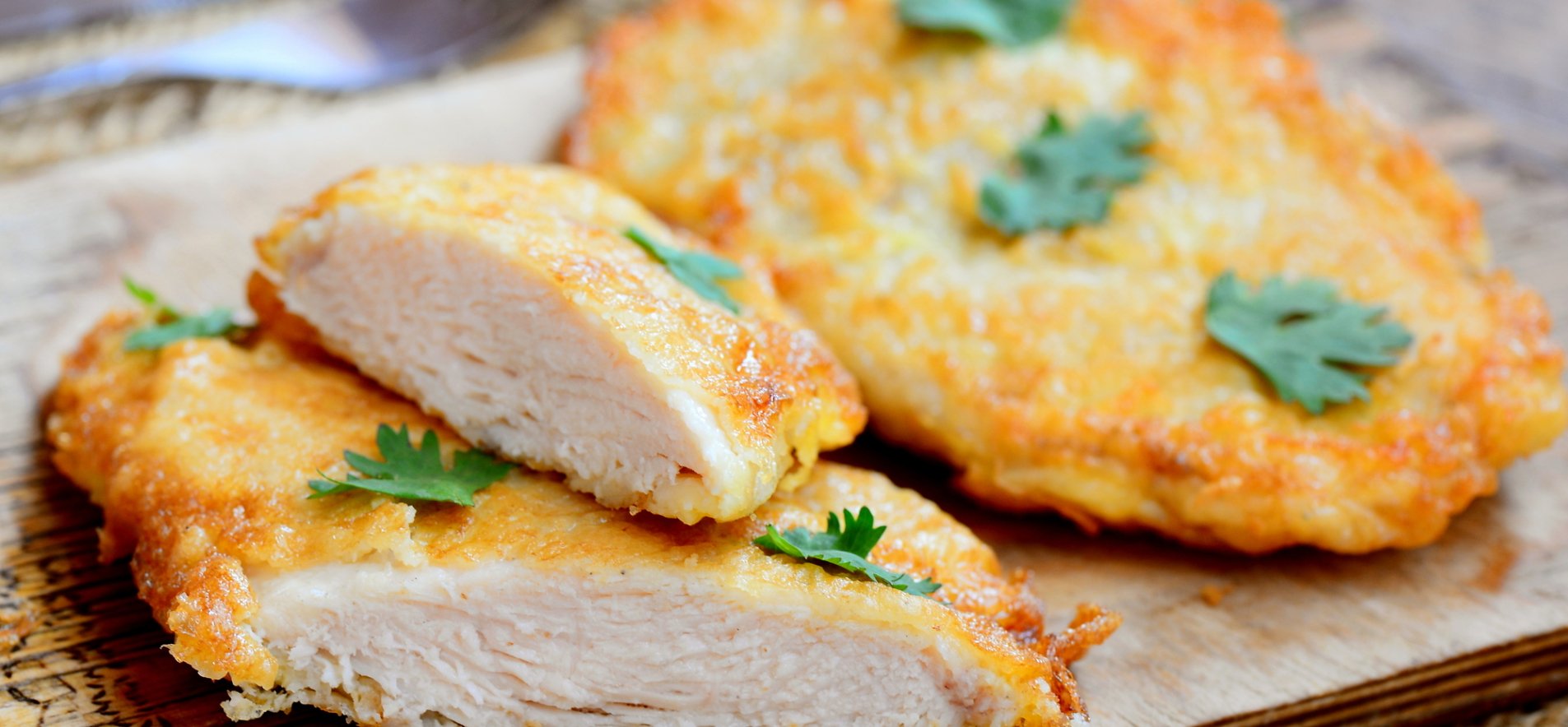 Куриные отбивные с грибами и сыром на сковороде - классический рецепт с фото