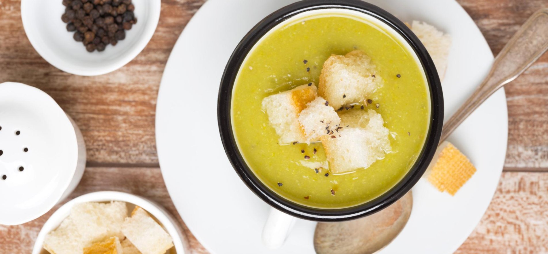 Вариант 2: Классический рецепт супа-пюре картофельного с гренками