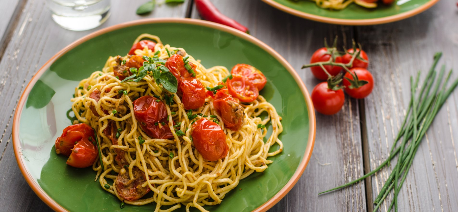 Спагеті з томатним соусом