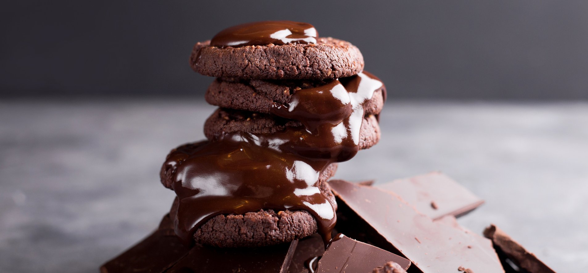 Шоколадне печиво на згущеному молоці