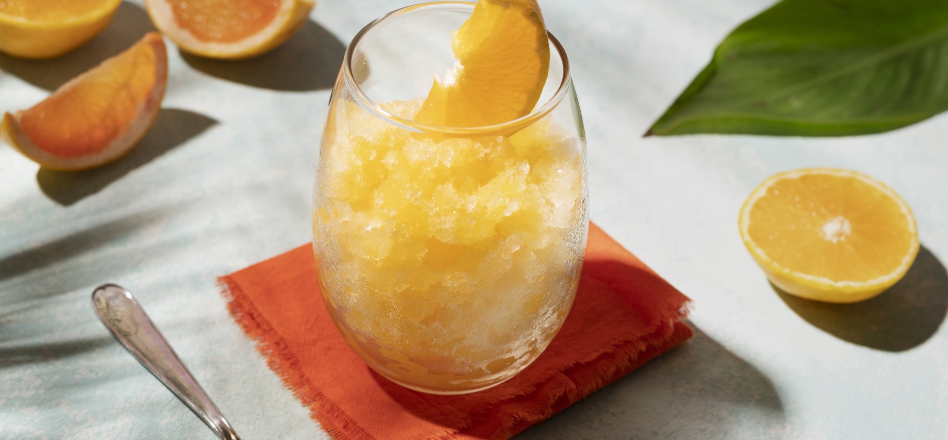 Десерт со льдом и лимоном