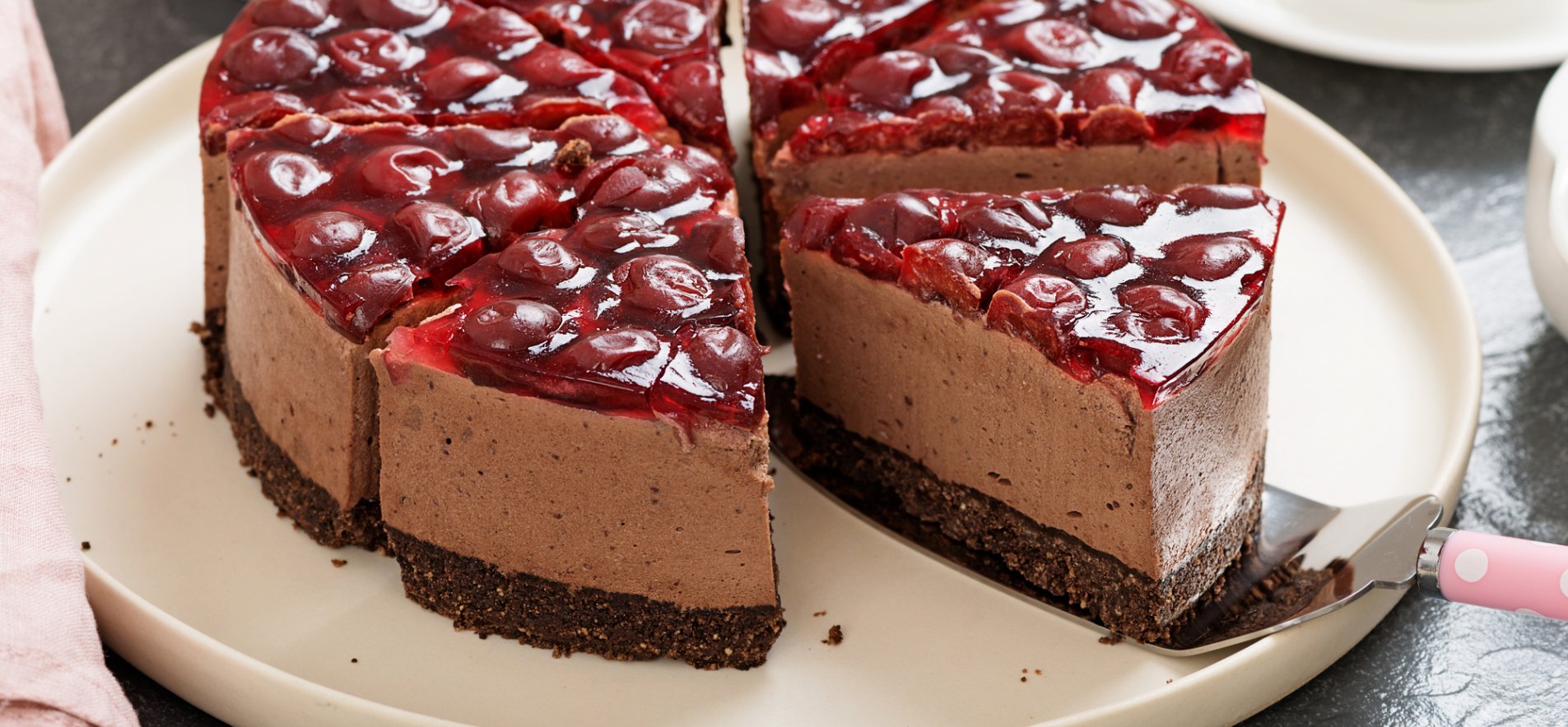 Как приготовить Шоколадно Черничный торт рецепт пошагово
