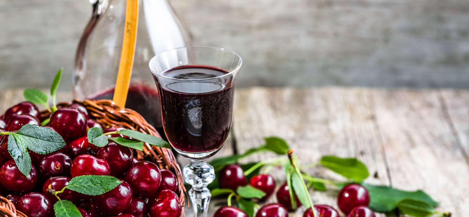 Домашнее вишневое вино с косточками - рецепт | Чудо-Повар